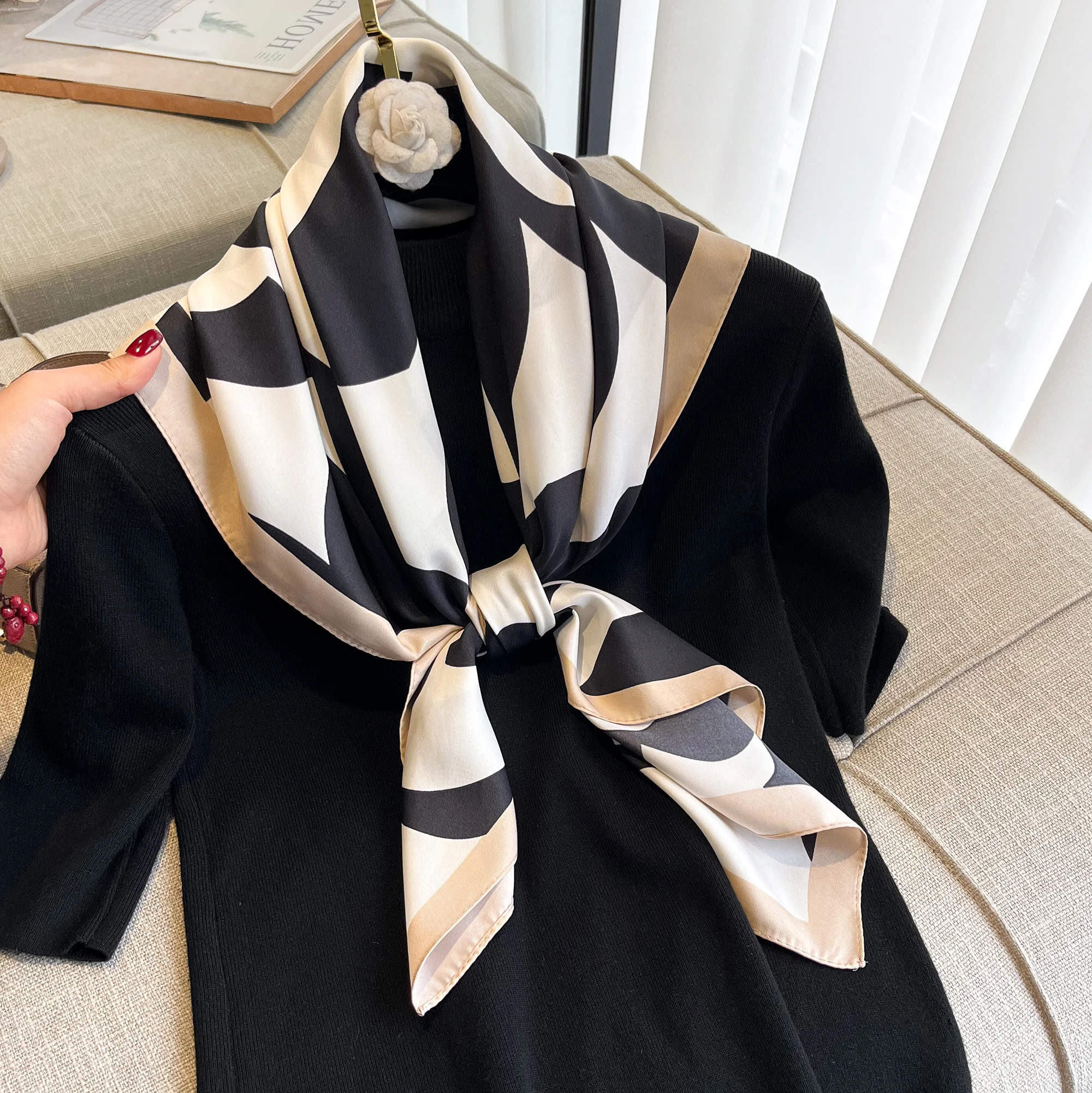 New 2024 Fashion Print Brand Scarves Twill Silk Square 90*90 Scarves Neckerchief Women Shawls Luxury Design Hijab Scarf