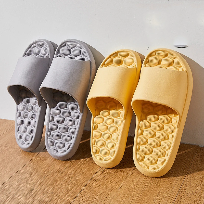 Men Thick Platform Cloud Slippers Summer Beach Eva Soft Sole Slide Sandals Leisure Men Ladies Indoor Bathroom Anti-Slip Shoes