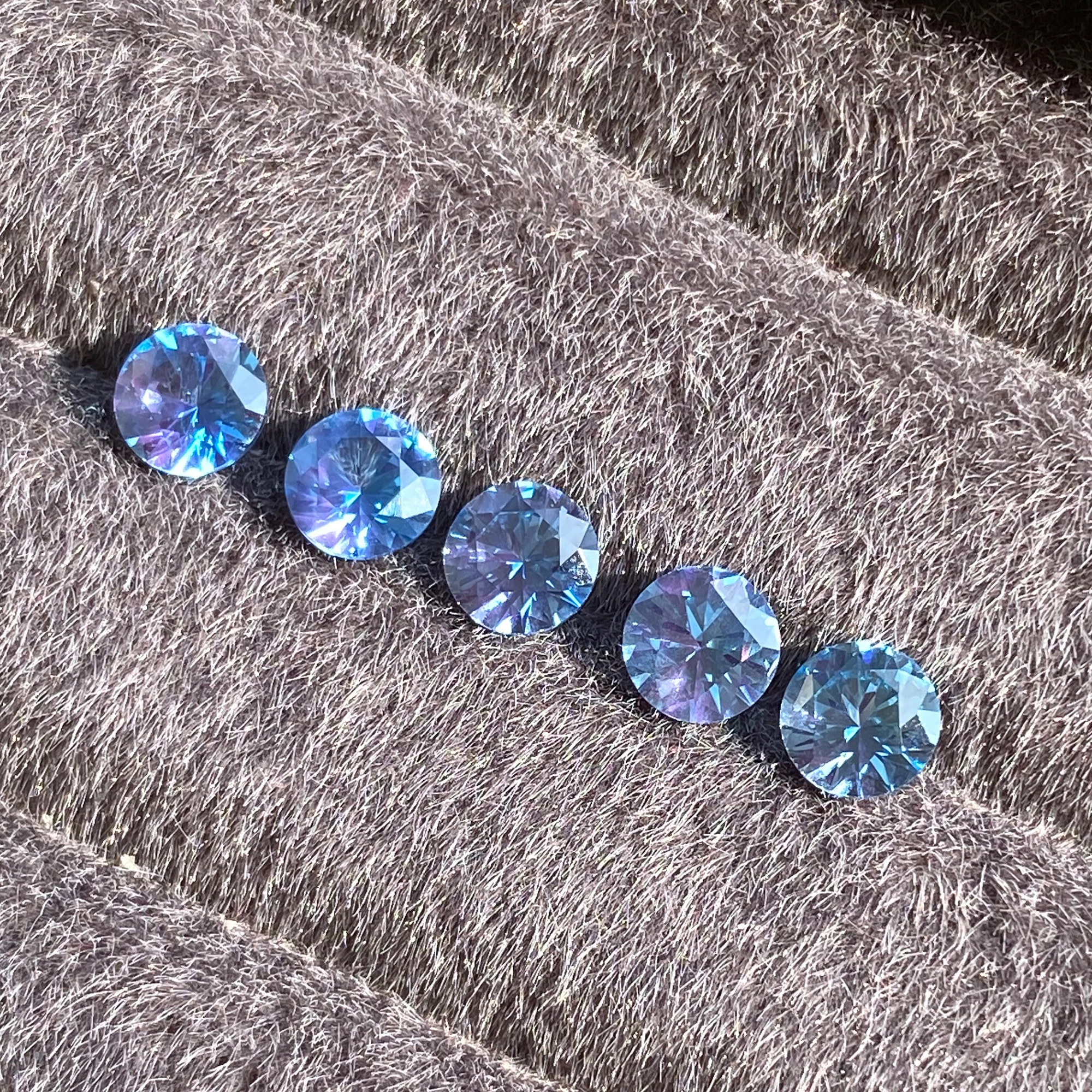 

Eme jewe Lab Grown Sapphire Paraiba Round Cut for Charms Advanced Jewelry Making Materials DIY With AGL Certificate