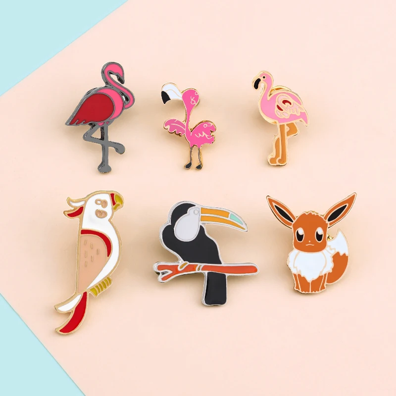 Cartoon Bird Lapel Brooch Fashion Pink Flamingo Woodpecker Cute Deer Animal Enamel Pins Women Jackets Backpack Pin Badge jewelry