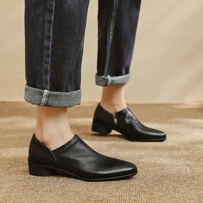 

2025 Spring New Women Pumps Retro Women Shoes Genuine Leather Slip-on Ladies Shoes Thick Heels Round Toe Causal Dress Shoes