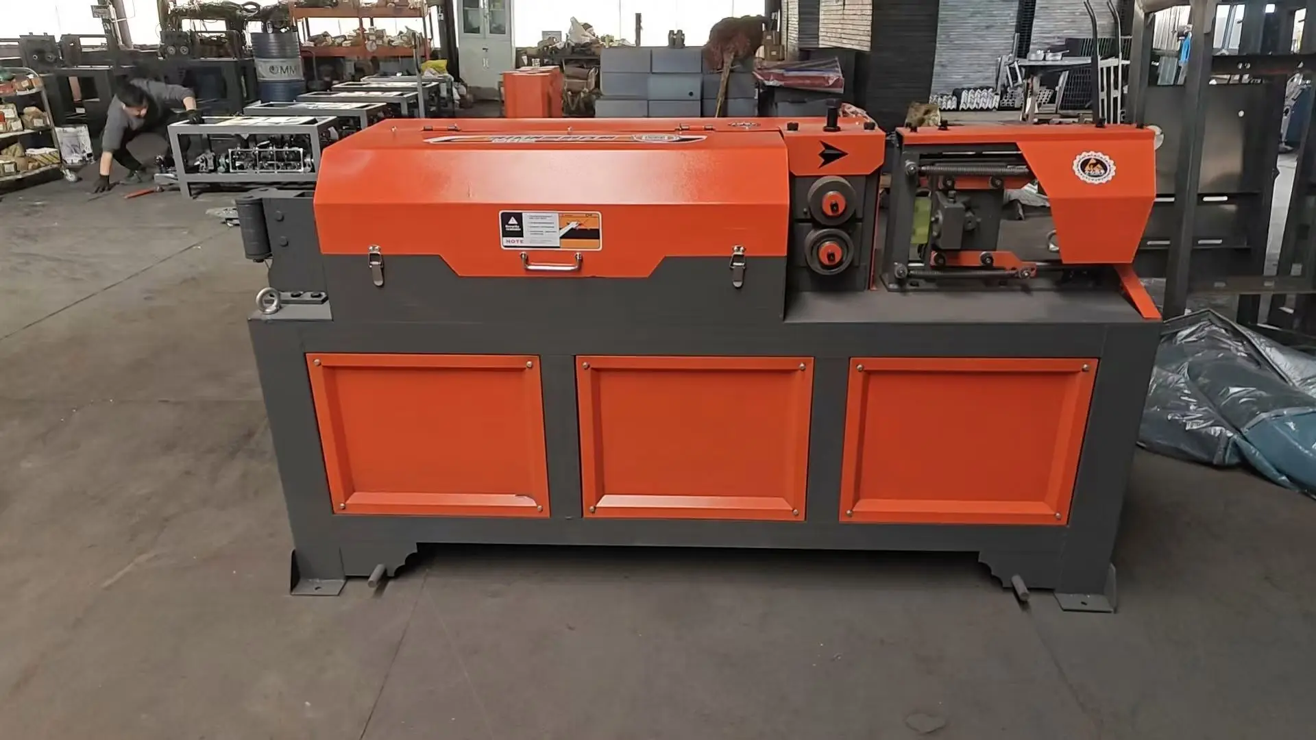 Industrial automatic cutting numerical control frequency conversion hydraulic steel bar straightening machine