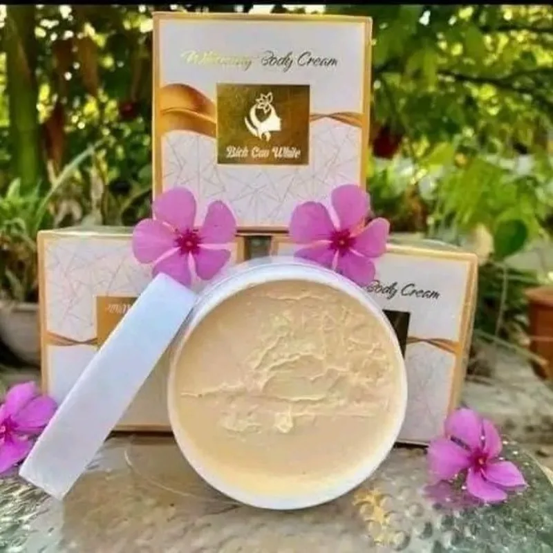 KEM BODY COT U (BICH CAO WHITE) Crema Hidratante que Realza el Brillo, Nutre y Unifica el Tono de Piel, Fórmula Ligera y No Grasa