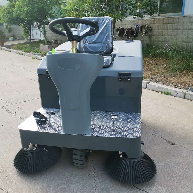 Street Sweeper Mini Ride On Battery Floor Sweeper Leaf Collecting Scrubber Industrial Cleaning Car Customized CIP