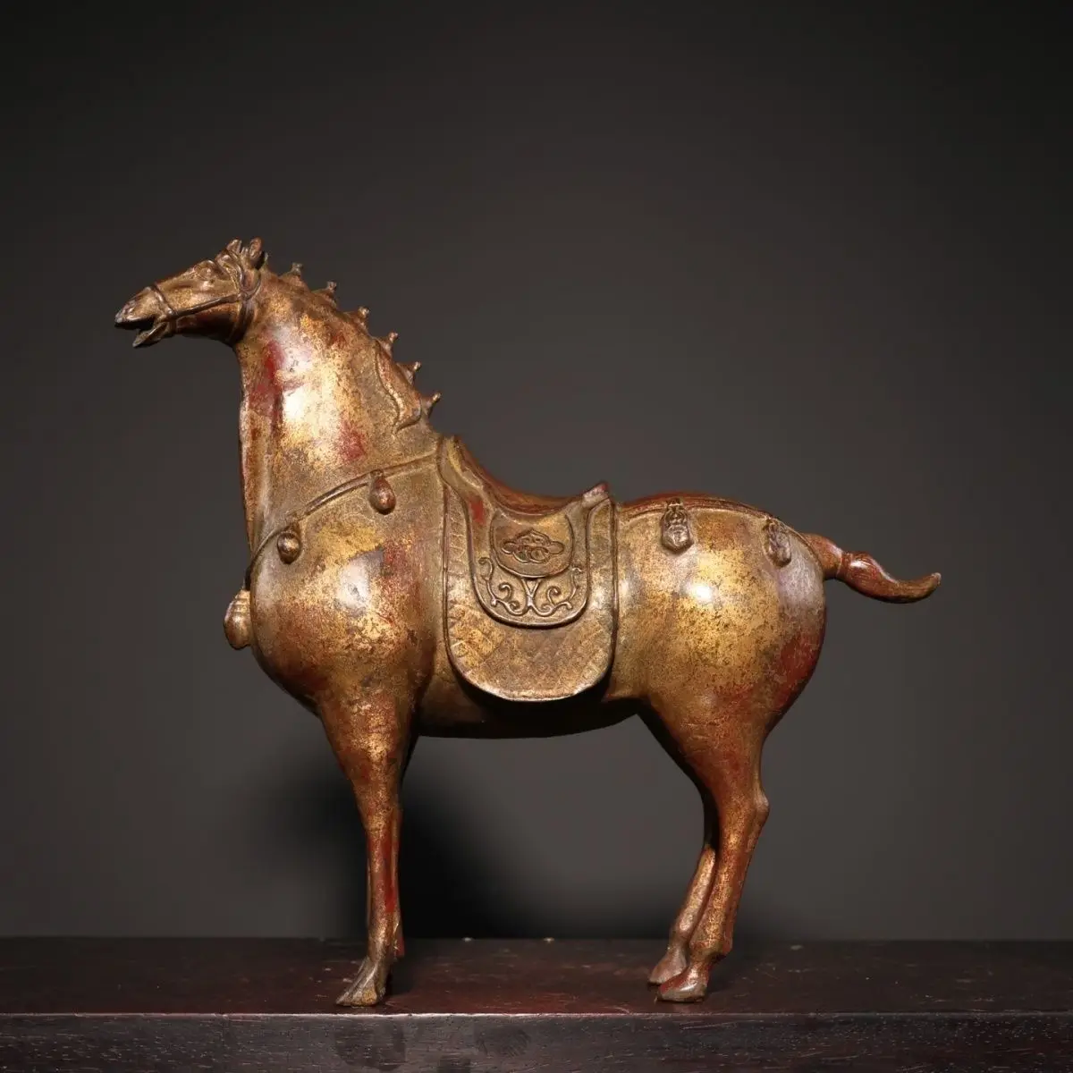 Antique Chinese Tang Horse Bronze Sculpture Decorations Home Living Room Desktop Tea Table Tea Pet Crafts Ornaments
