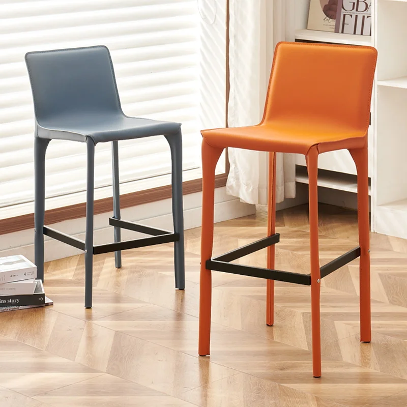 

Nordic Simple Bar Stool Saddle Leather Modern Luxury Hard Leather Counter Chair for Home