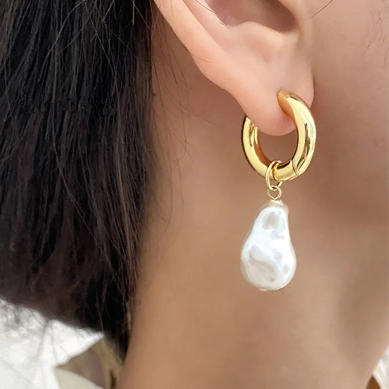 New Arrival Irregularity Baroque Pearl Dangle Earrings for Women Korea Fashion Gold Color Hoop Earrings Luxury Jewelry Gift