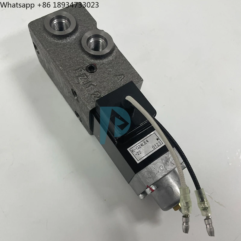 KATO Hydraulic Pump Solenoid Valve for K-G24LE4 Excavator Accessories 609-74211201 609-74211200 609-74210000 K-G24LE4-22