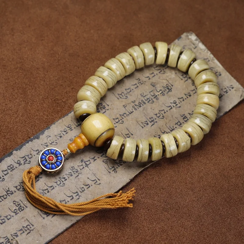 Natural Handheld Bracelet with Jade-like Finish and Tibetan Style Yak Bone Three-Way Connector