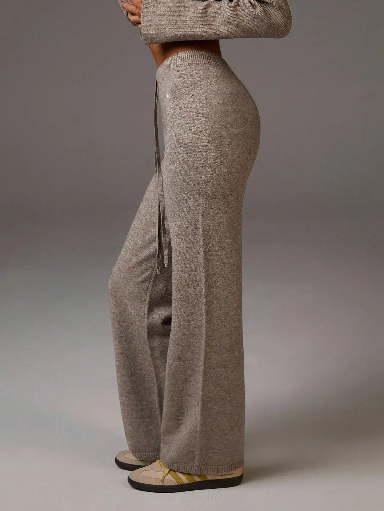 

Вязаные расклешенные брюки больших размеров с завязками на талии, повседневные осенние брюки для женщин