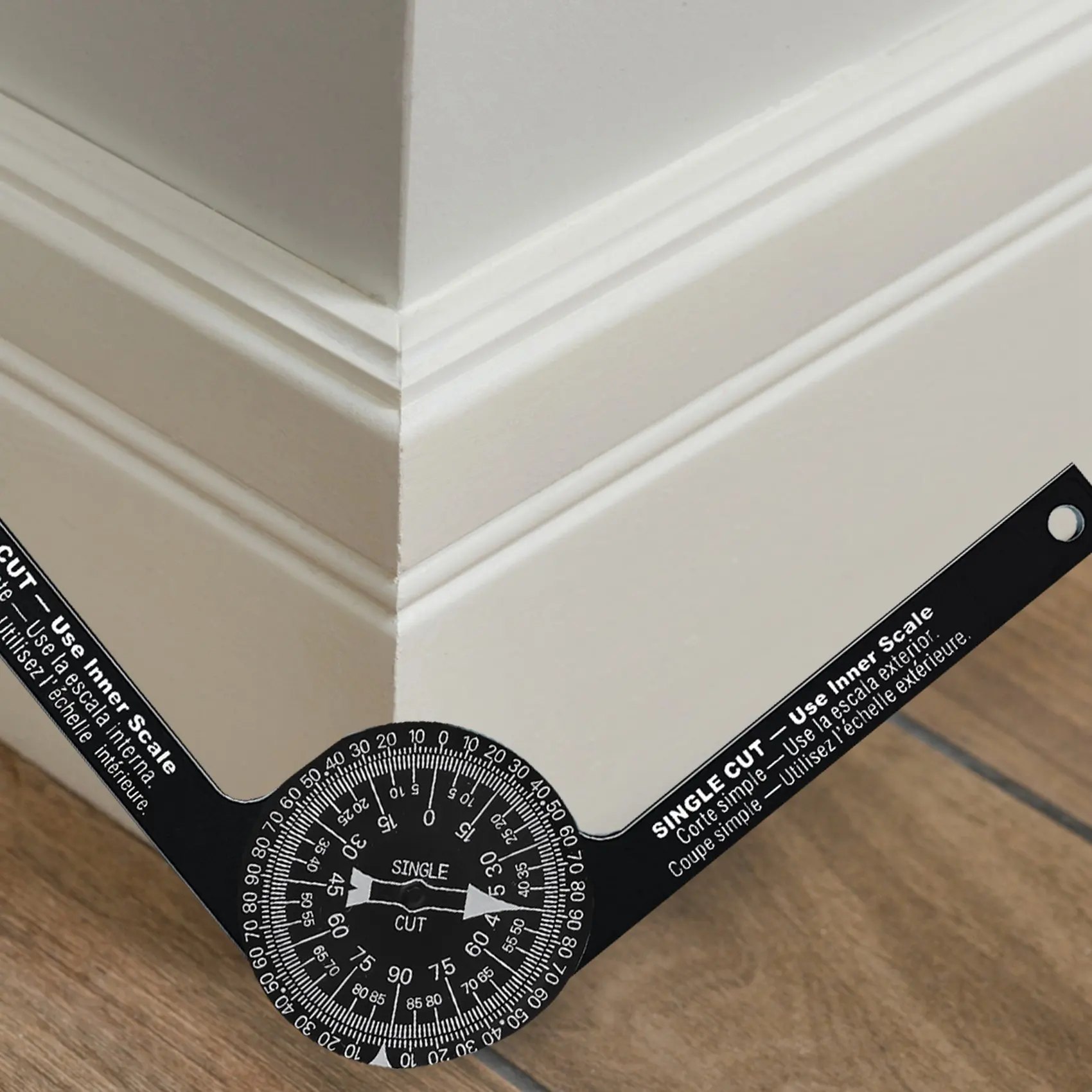 ร้อน-ด้านนอก Miter Angle Finder สําหรับช่างไม้ที่มีเครื่องชั่งแกะสลักที่มีความแม่นยํา Miter Saw Protractor