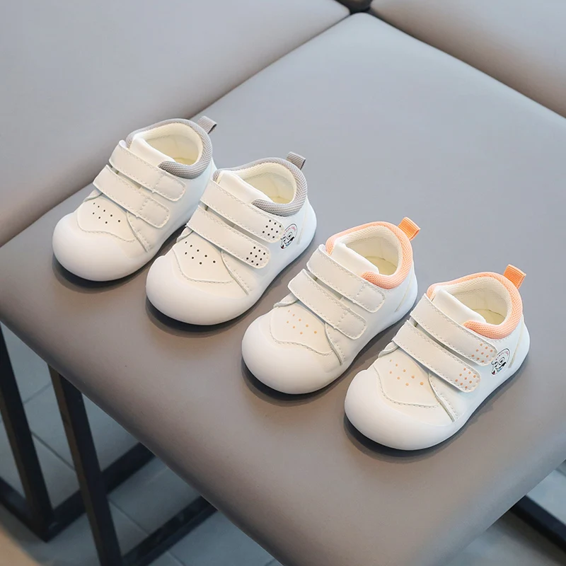 Baby Boys Girls White Soft Leather Rubber Soft Bottom Non-Slip Outdoor First Walkers Sneakers alking Shoes