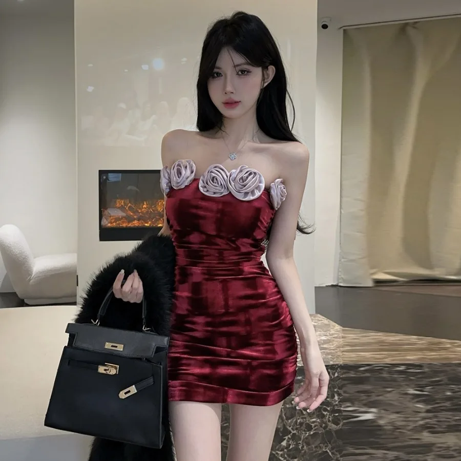 

【New style】18YX36522026 Sweet and spicy tube top three-dimensional flower pleated waist and slimming dress