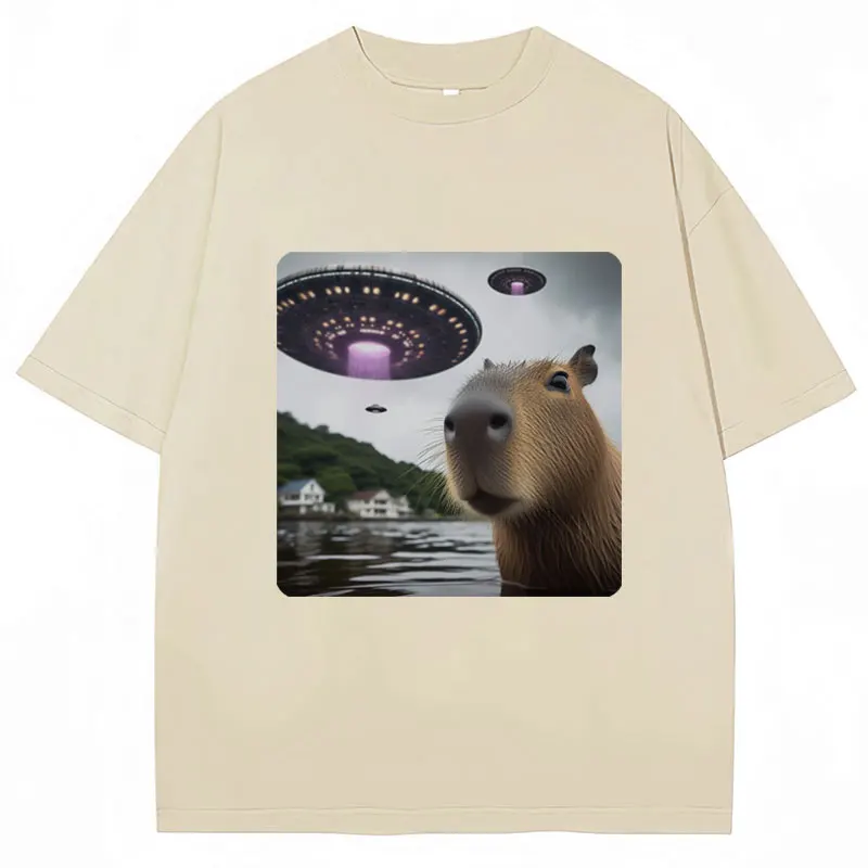 Funny Alien Selfie UFO Capybara Graphic T-Shirt Animal Lovers Men Women Tee Shirt Cozy Cotton Loose Casual T-shirts Streetwear