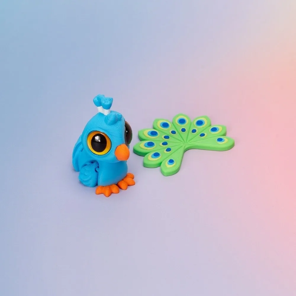Cartoon Style 3D Printed Peacock Figurine Multi‑Color Lightweight Cute Peacock Figurine Plastic Decorative