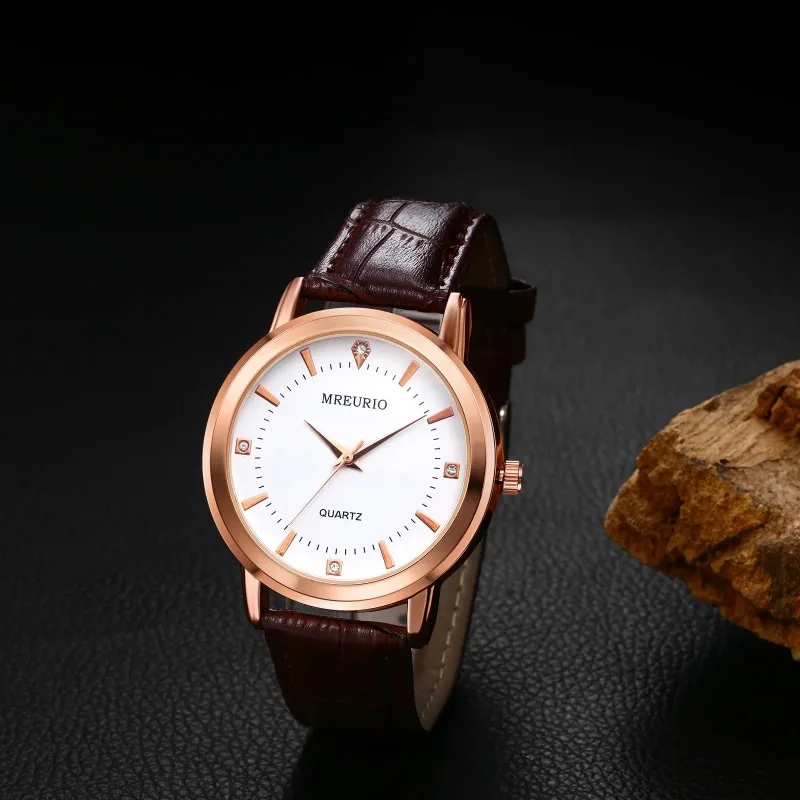 Montre-bracelet à quartz de luxe pour hommes et femmes, bracelet en cuir marron classique, montre rétro pour les amoureux, couple d'affaires, heures