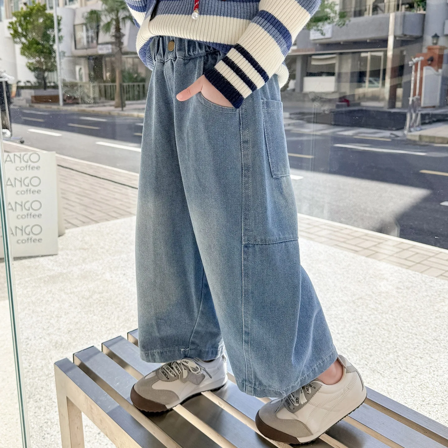 

Simple Girls Straight Leg Jeans for Student New Spring Mid Waist Loose Slimming Wide Leg Pants Kids Girl Leisure Trouser JY01083