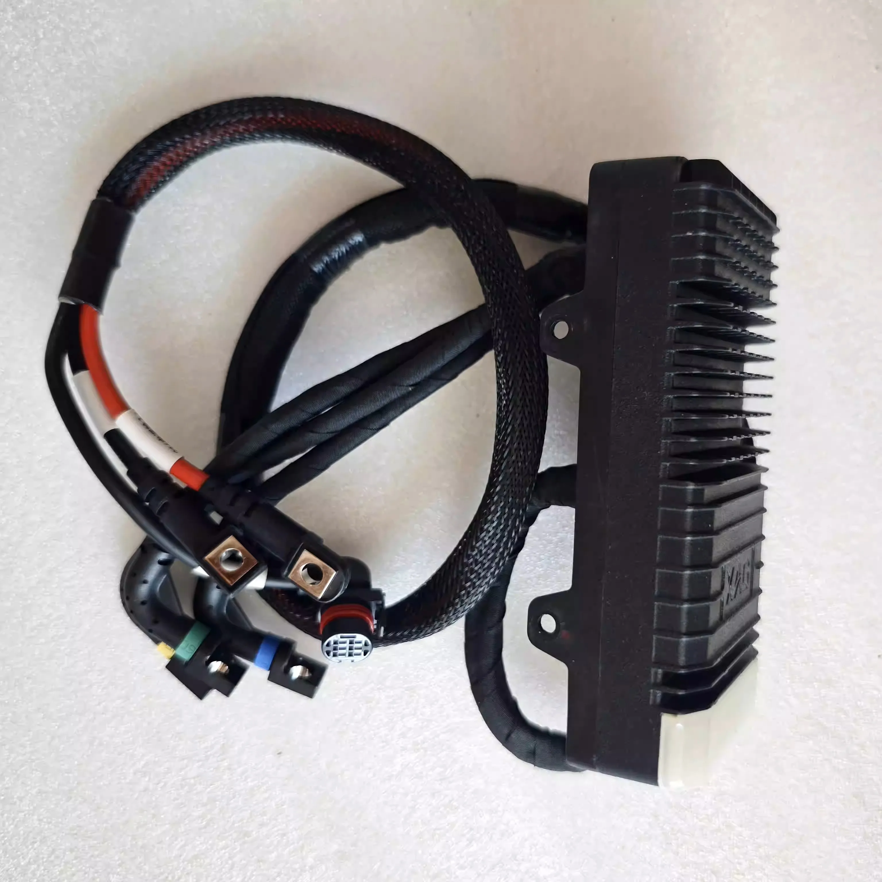 نموذج P-100pro ESC جديد تمامًا مع أجزاء تسخير الأسلاك والملحقات البلاستيكية المعبأة في حقيبة لإصلاح واستبدال D-rone