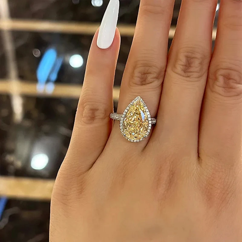 Huitan Big Pear Yellow/Pink Cubic Zirconia Rings for Women Luxury Wedding Engagement Band Accessories Gorgeous Ladies Jewelry