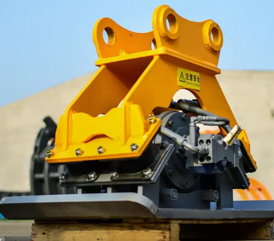 حفارة ضاغطة التربة الهيدروليكية تهتز المضاغطة #4