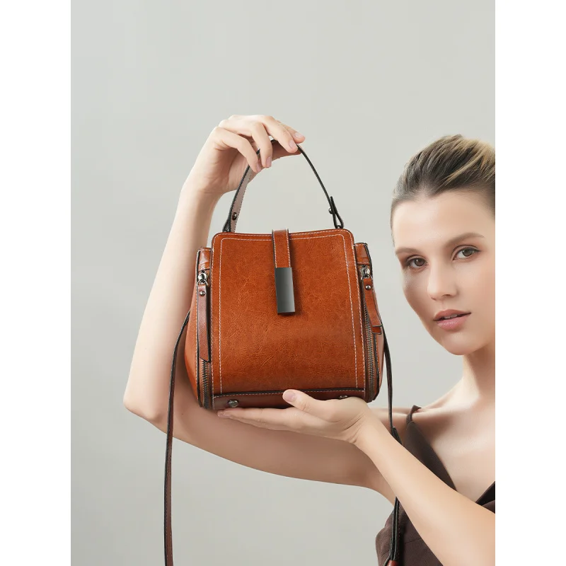 

Genuine Leather Women's Crossbody Bag Large Capacity Simple Shoulder Bag Versatile Niche High-end New Women's Handbag