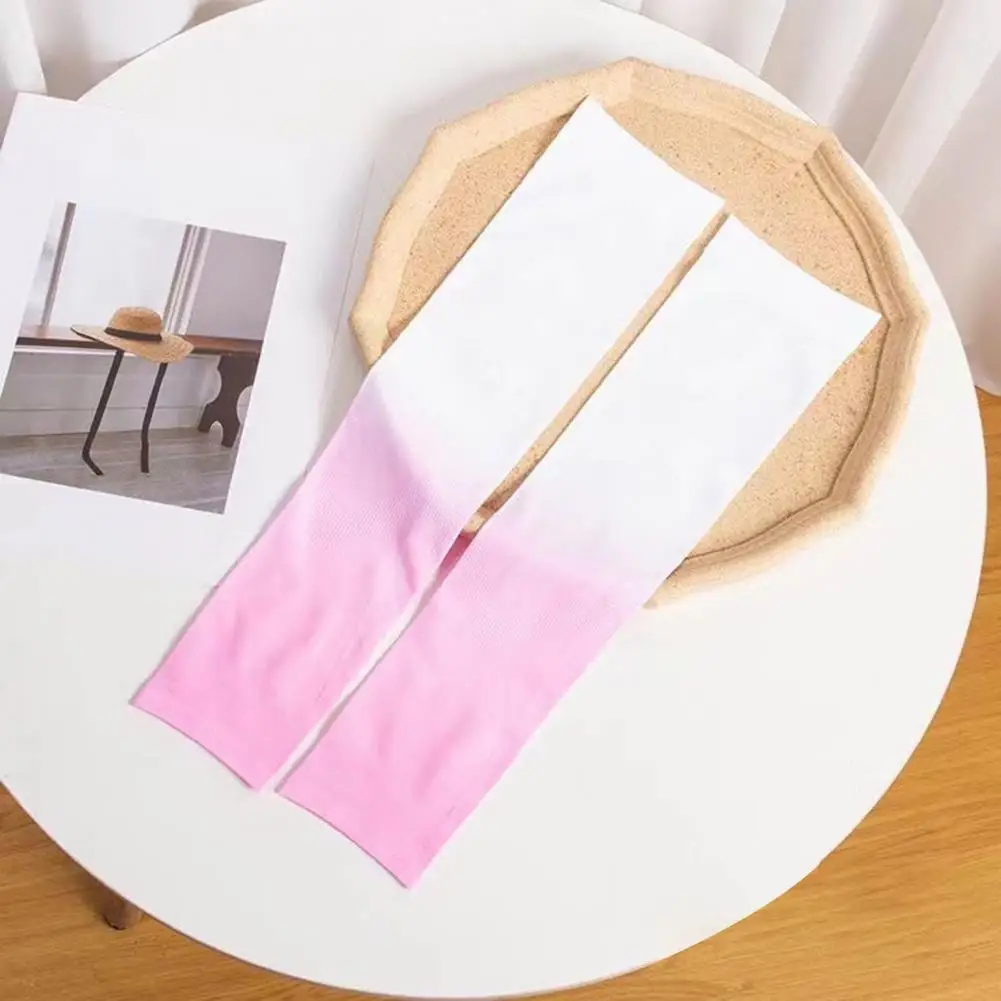 

Sunscreen Sleeves Ice Silk Arm Sleeves Compression Arm Sleeves for Men Women Athletic Sun Protection Cover for Golf for Cycling