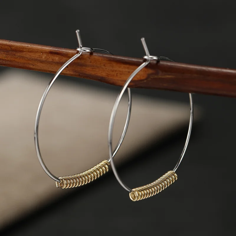 Minimalist Two Tone Coil Design Hoop Earrings For Women Daily Casual Versatile Thin Earrings Fashion Vintage Jewelry