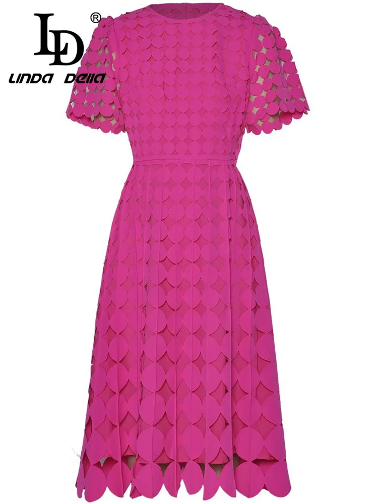 LD LINDA DELLA رقبة دائرية وأكمام قصيرة وخصر مجوف تصميم على طراز الأميرة فستان عصري لصيف 2025 عنصر جديد