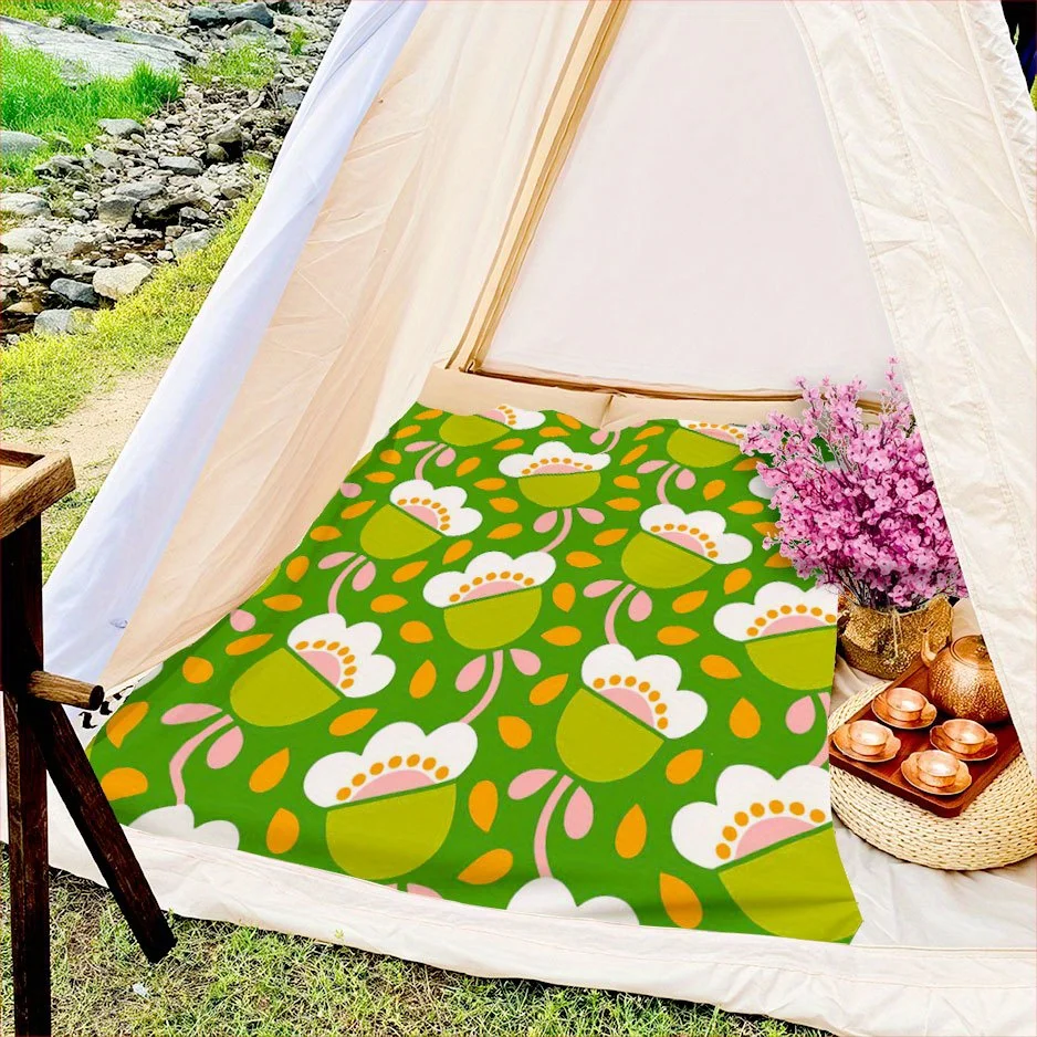 Vintage Floral Meadow Blanket Reversible Flannel Throw for Cottagecore Charm AllSeason Comfort Nostalgic Beauty Gift