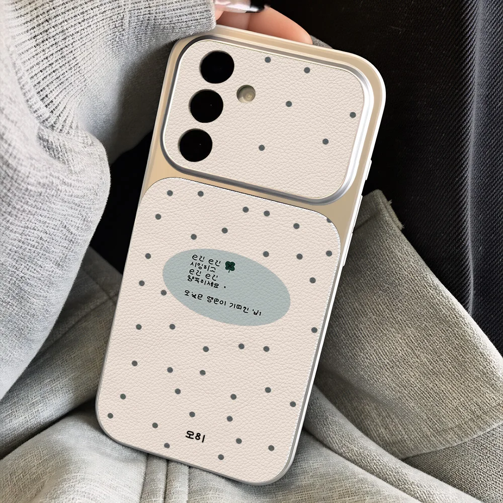Koreanische INS Polka Dot Handyhülle für Samsung A16 A57 A56 5G A37 A27 A17 A55 A36 S26 S23 S24 S25 Ultra FE mit Lanyard und Standfunktion, weiche Abdeckung