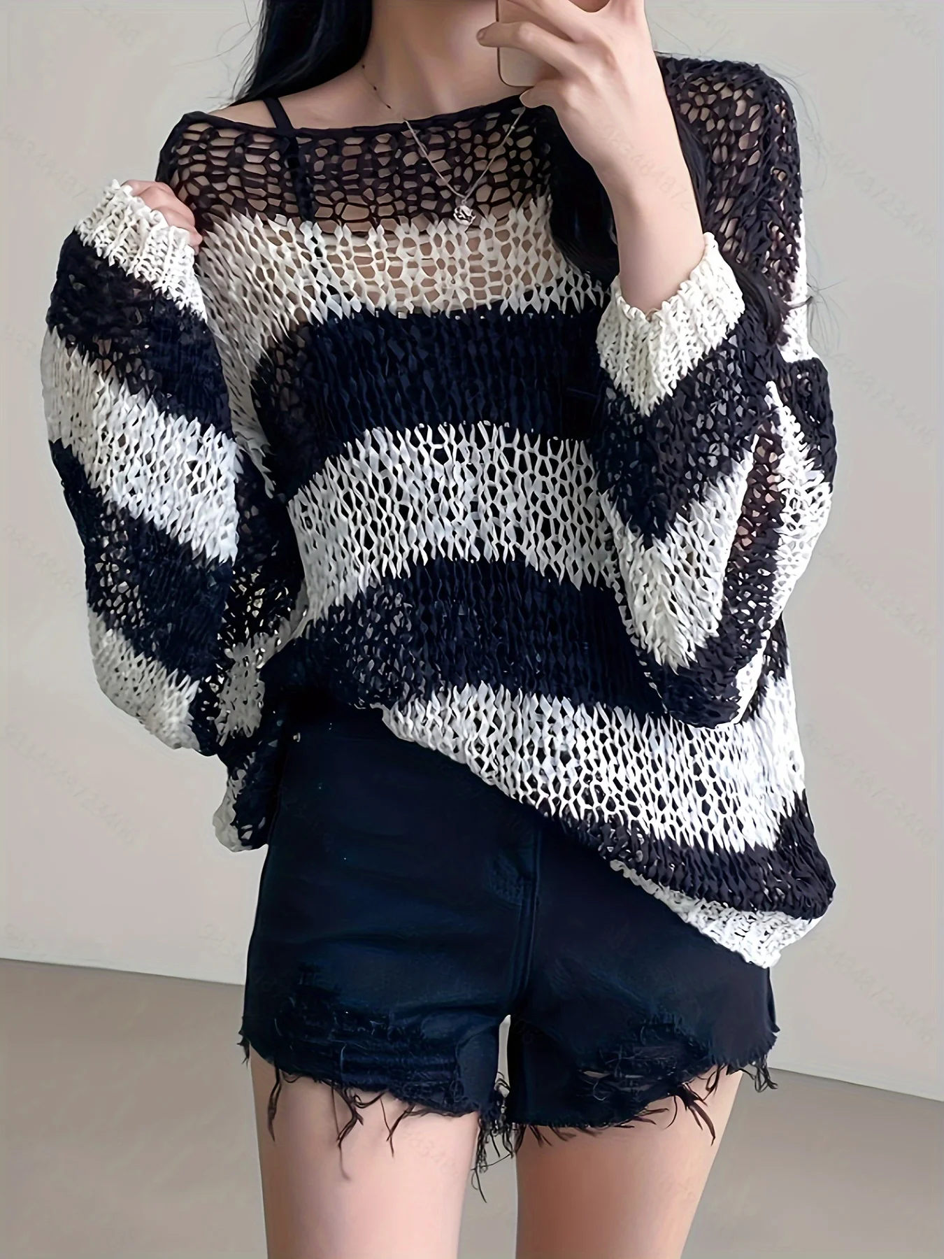 Fashion Striped Knitted Sweater with Hollow Out Thin Diagonal Collar Long Sleeved Casual Sun Protection Women\'s Loose Top 2024