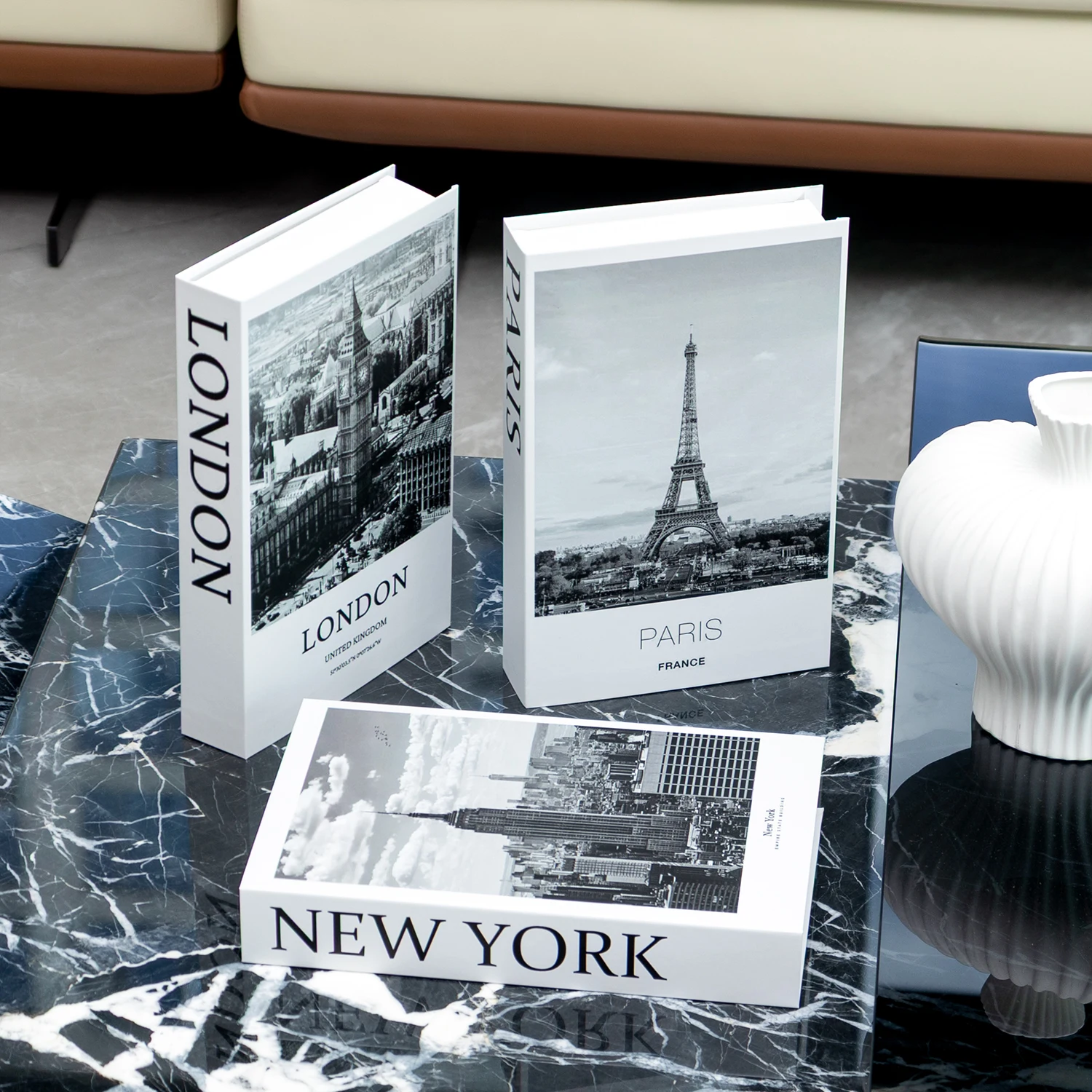 صندوق تخزين فاخر على شكل كتاب  - مراجعة Interior Design Handbook وسعره