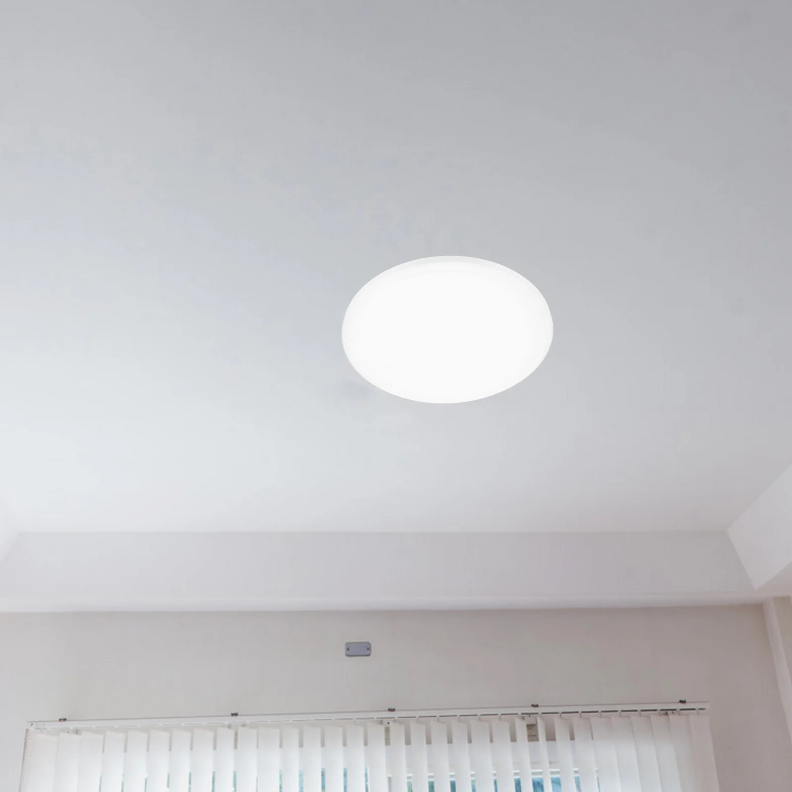 

2pcs Round Lamp Shade White Plastic Ceiling Light Cover Replacement Snap Design For Bedroom Kitchen Bathroom Lighting Accessory