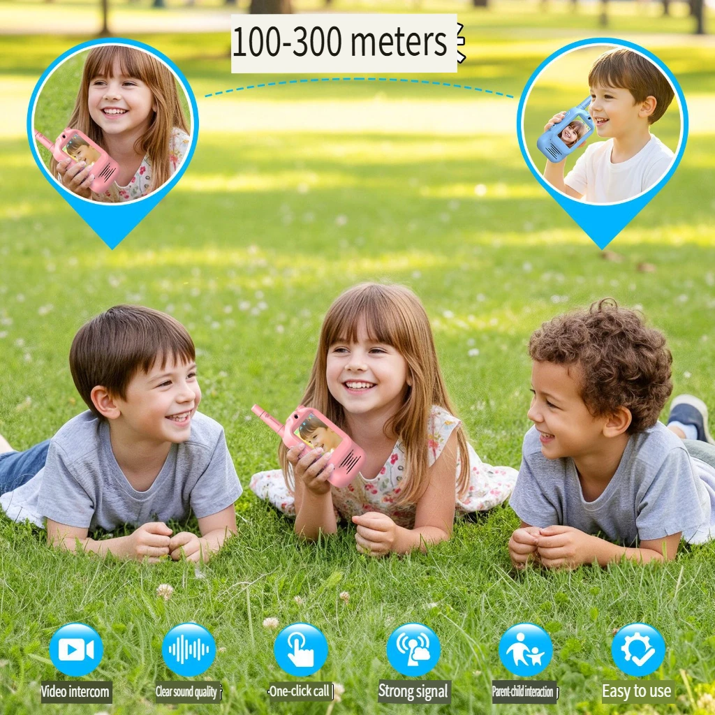 يمكن للاتصال الداخلي عبر الفيديو للأطفال إرسال دردشة صغيرة، وإرسال أيقونات، وإرسال صور، وإرسال صوتًا وإرسال مقاطع الفيديو، وألعاب الأطفال