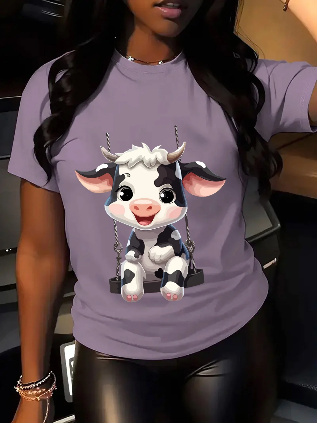 Cartoon Cow Pattern Printed T-shirt for Women Comfortable T-shirt with Unique Personality Fashionable Commuting Daily Casual Top