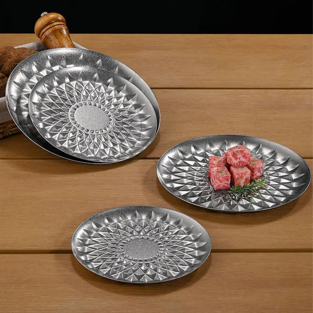 

Посуда в стиле ретро, круглый поднос для барбекю, утолщенная нержавеющая сталь, тарелка для стейка, салата, многоразовый поднос с молотком, поднос для горячего горшка, ресторан