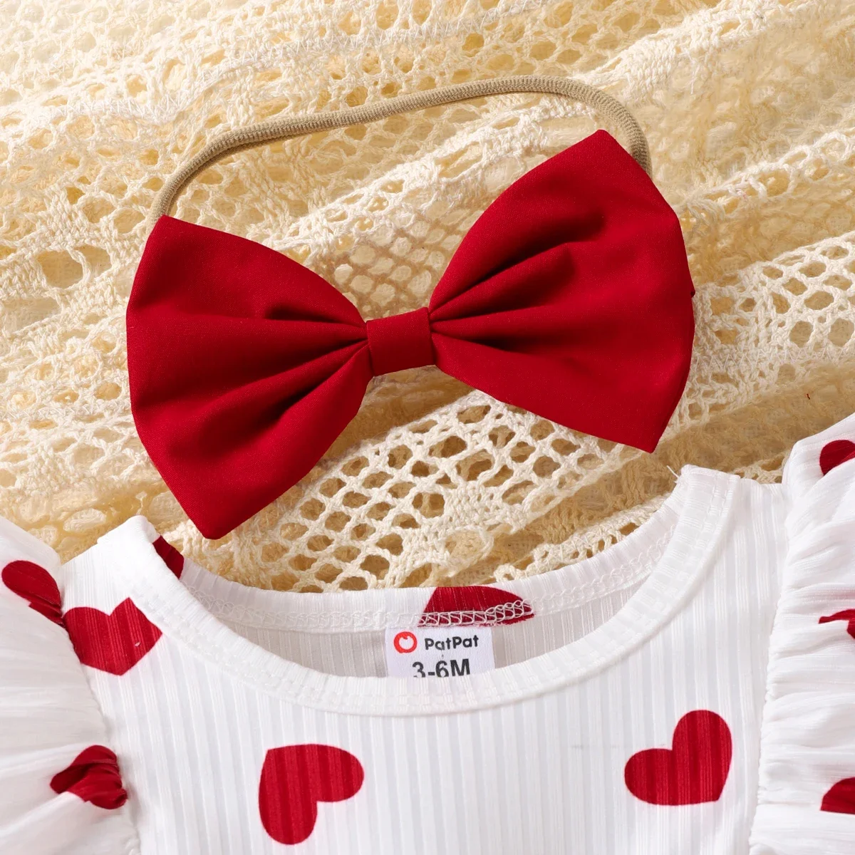 PatPat 2pcs Baby Girl Heart-shaped Dress Set Soft and Comfortable Perfect for Outings and Daily Wear Basic Style