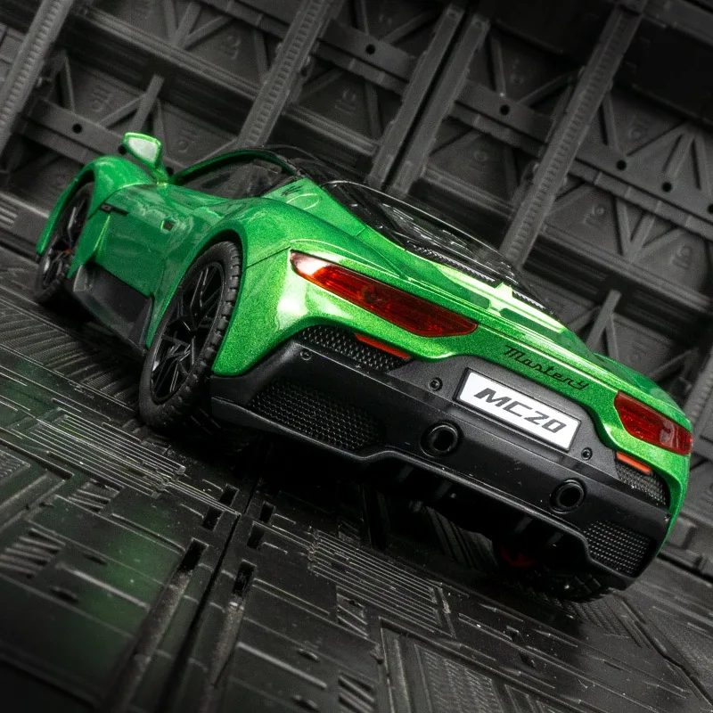 

1:22 mc20 alloy supercar model doors and the front hood and trunk door can also be opened can be given as a gift to friends