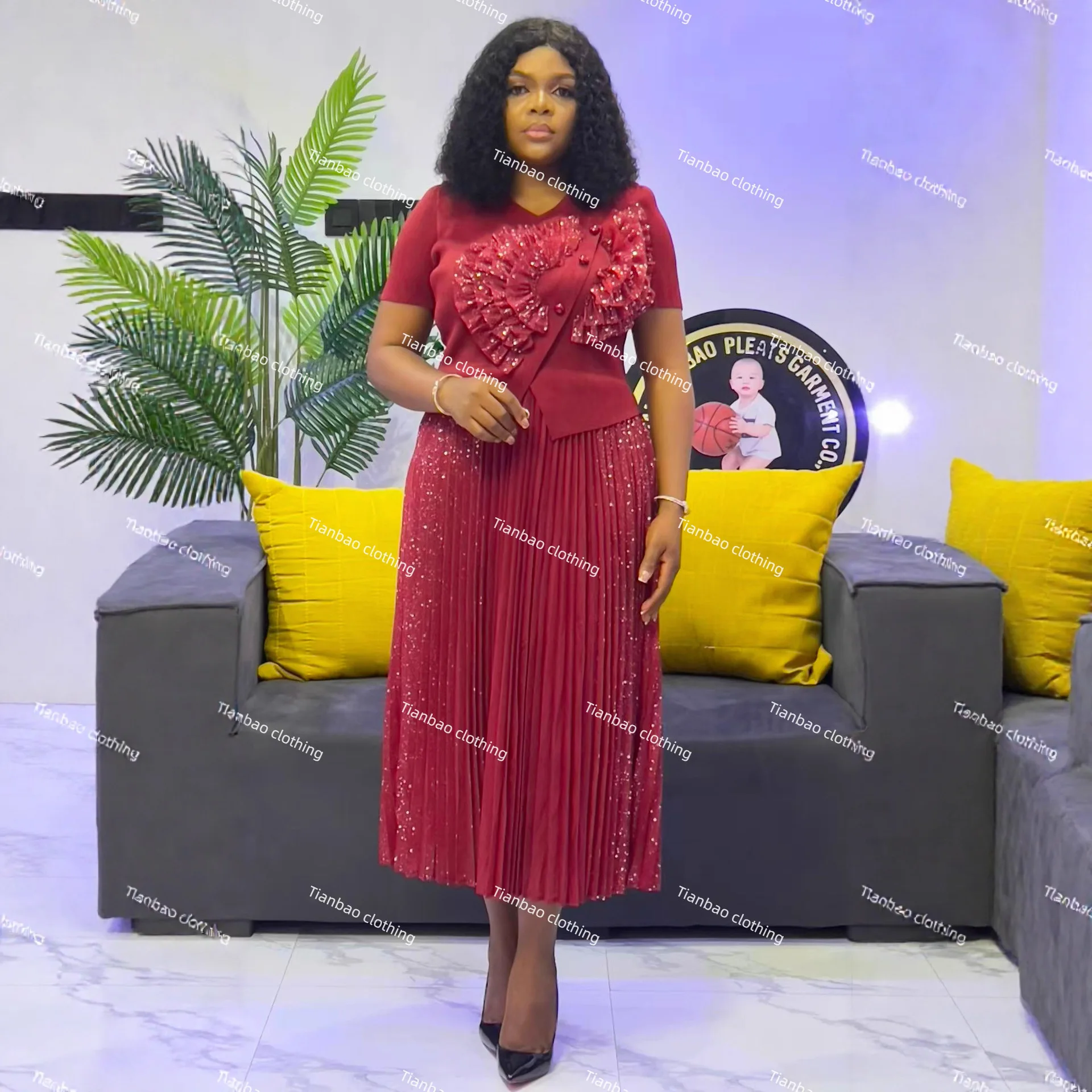 مياكي بالجملة خريف 2025 فستان جديد برونزي مكرنك يدويًا بأكمام قصيرة فستان نسائي كبير فضفاض متوسط وطويل #5