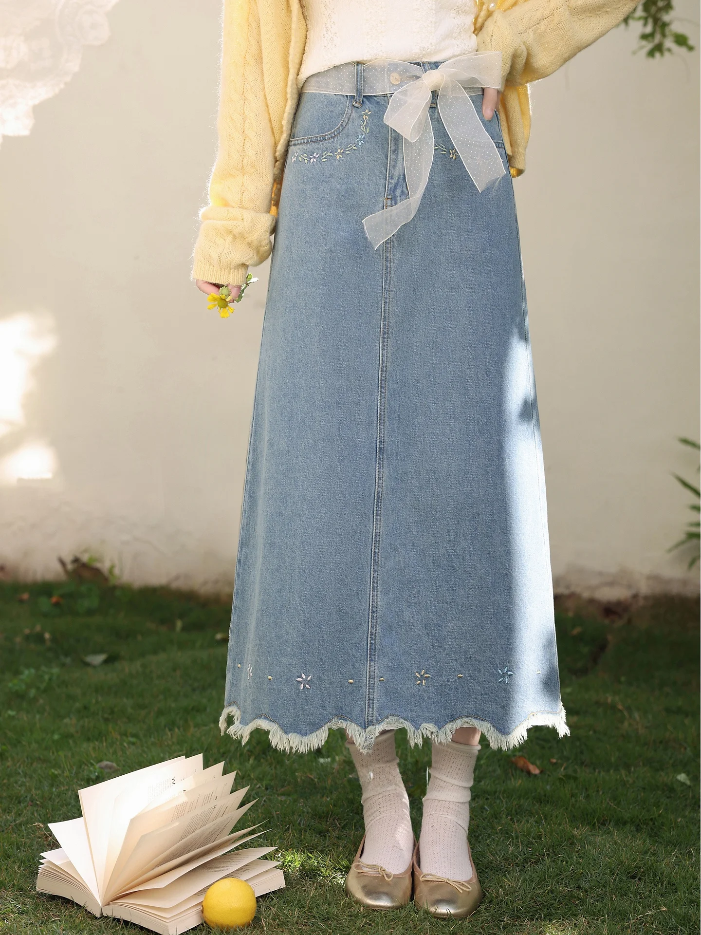 

Юбка-трапеция из денима South Deer Blue Poem средней длины, женская, весенняя, винтажная, с высокой талией, в повседневном стиле, с вышитыми карманами