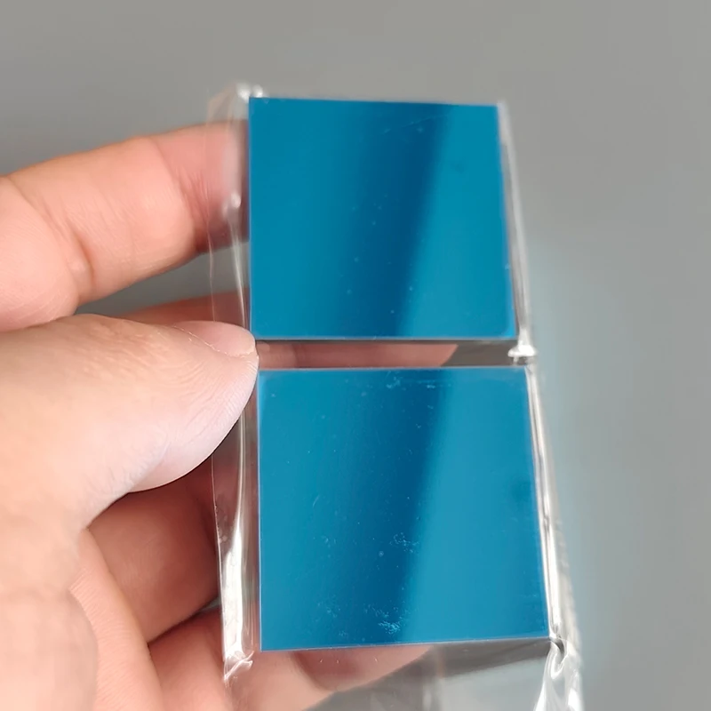 Optical First Surface Mirror for Projectors 35x35mm Diameter 1.1mm Thickness High Reflectivity First Surface Mirror Reflector