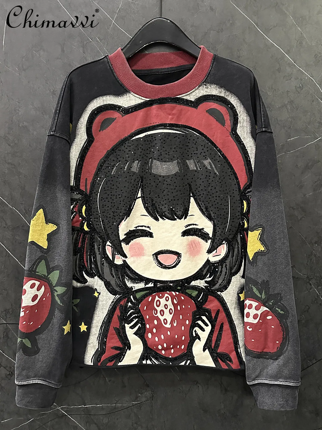 

Осень-зима 2025, тяжелый новый милый мультяшный клубничный свитшот с круглым вырезом для маленьких девочек, женский свободный повседневный универсальный милый топ