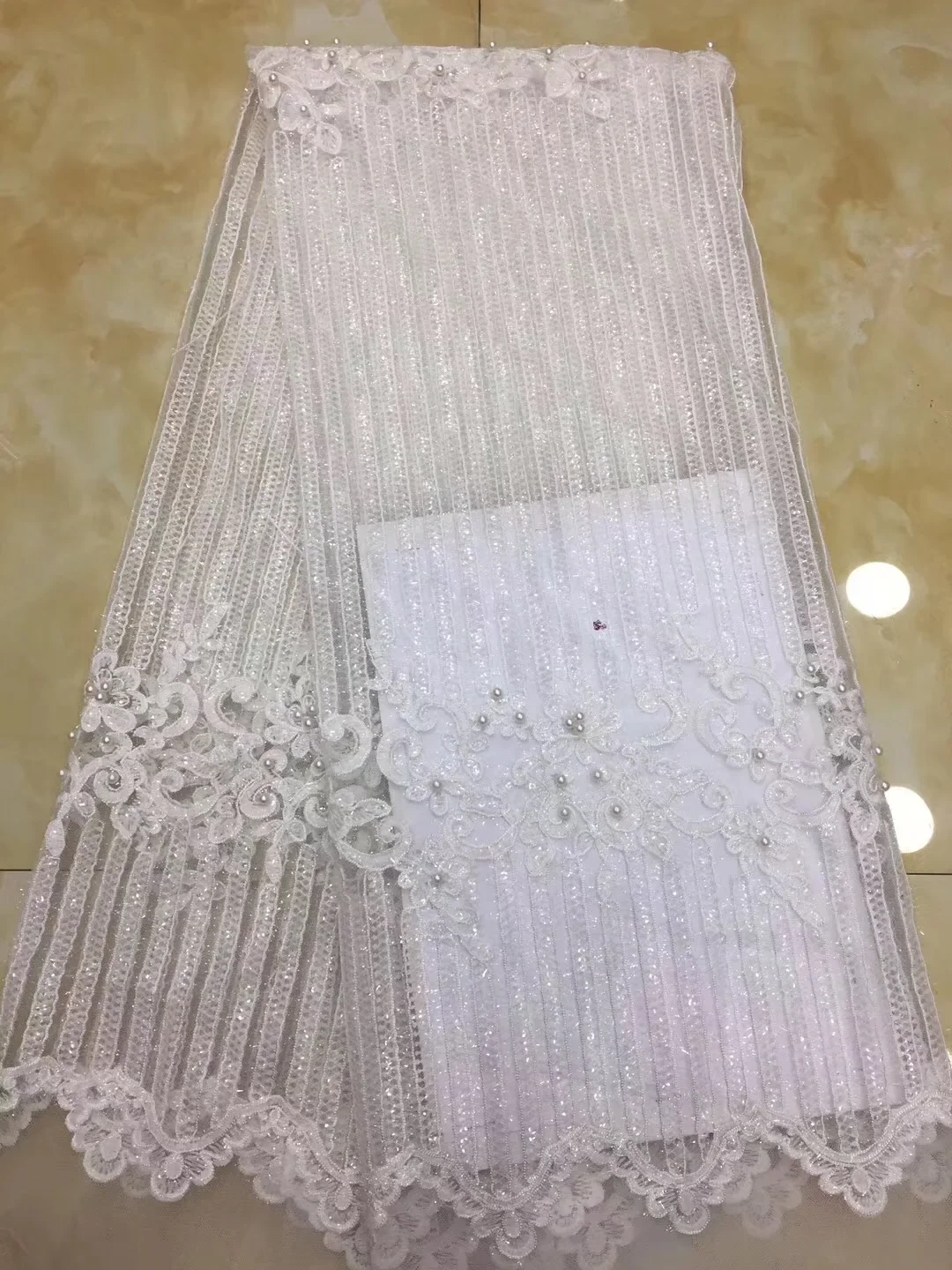 

Latest Nigerian Laces 2021 Embroidered Lace Trim 3d Flower Fabric High Quality African French Lace With Beaded for Women DP31