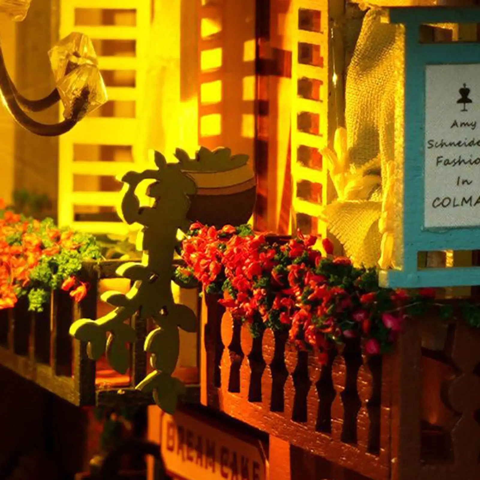 ชุดตัวต่อไม้ 3 มิติ รูปทรงบ้านพร้อมไฟ LED ตกแต่งโต๊ะทำงาน เหมาะสำหรับเด็กและผู้ใหญ่ ใช้ในห้องเด็กเล็ก ห้องเล่น ห้องอ่านหนังสือ ห้องนอน ห้องสมุด หรือตกแต่งในเทศกาลฮาโลวีน