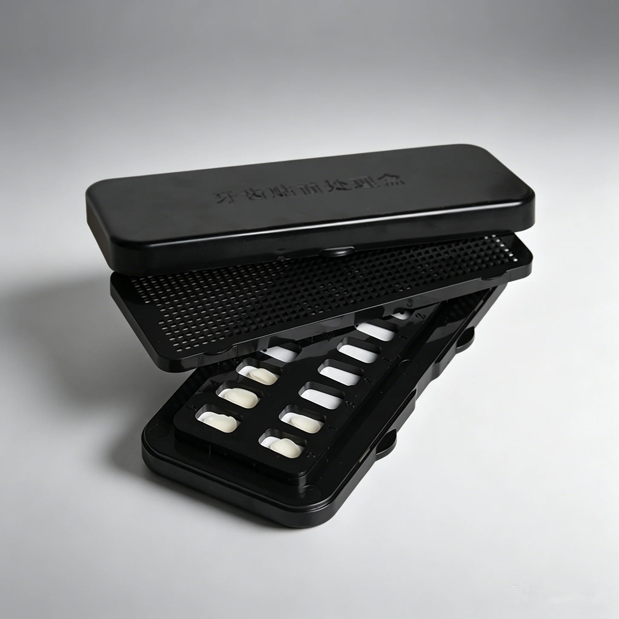 

Dental porcelain veneer treatment box, cleaning and storage box, disinfection box, all ceramic veneer pretreatment box