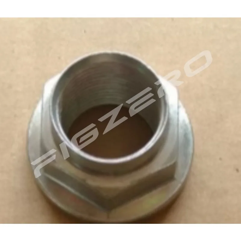 نصف المحور الأمامي تحمل مفصل التوجيه المسمار الجوز المعدني ل Roewe 550 750 MG6 RX5GS