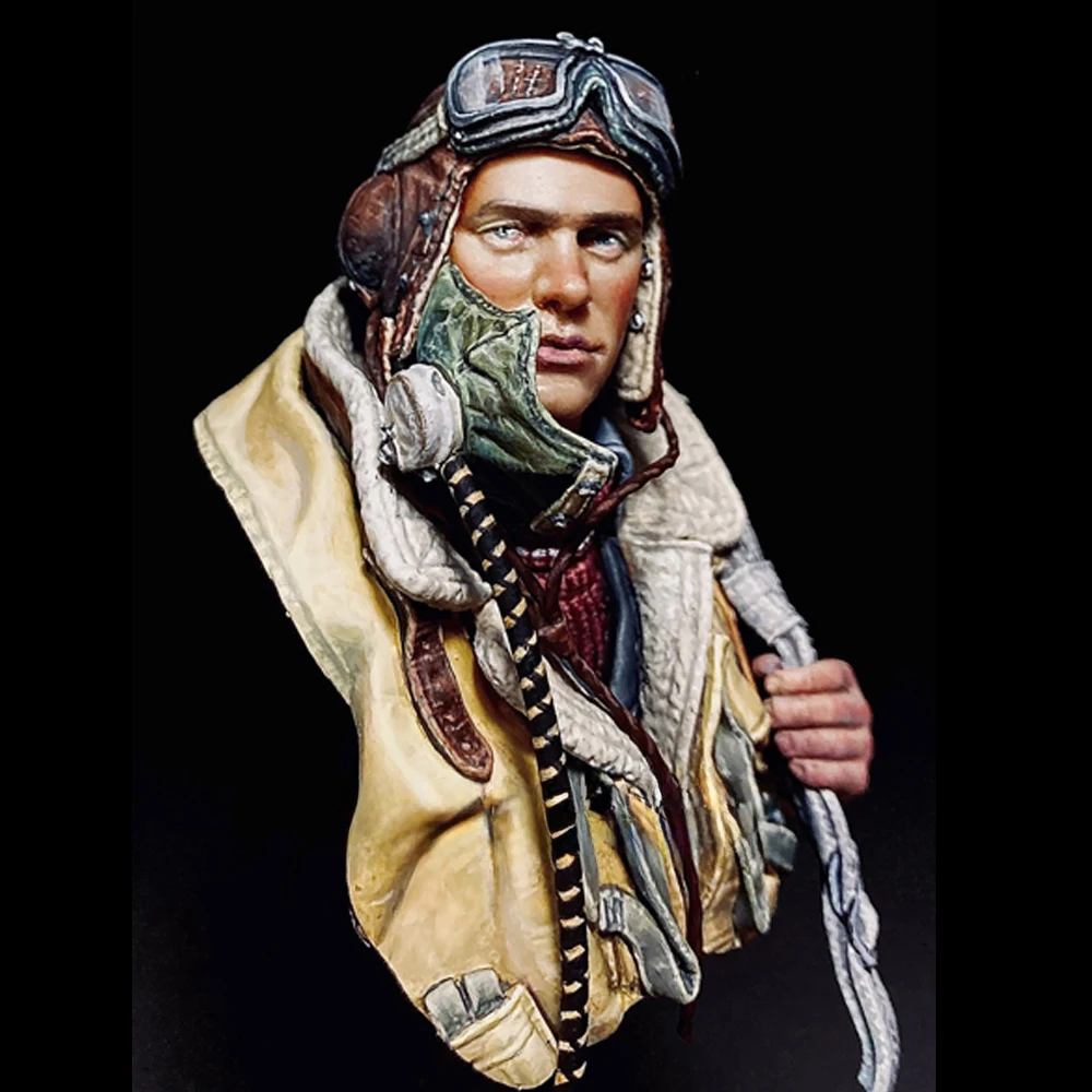 Resin Model figure Bust, 1/10 BATTLE OF BRITAIN RAF Pilot, GK, Military theme, Unassembled and unpainted kit