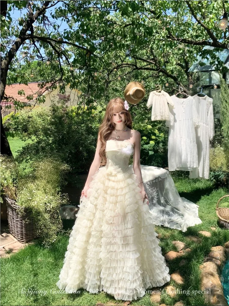 Gentle and sweet strapless off-the-shoulder mesh cake elegant long dress