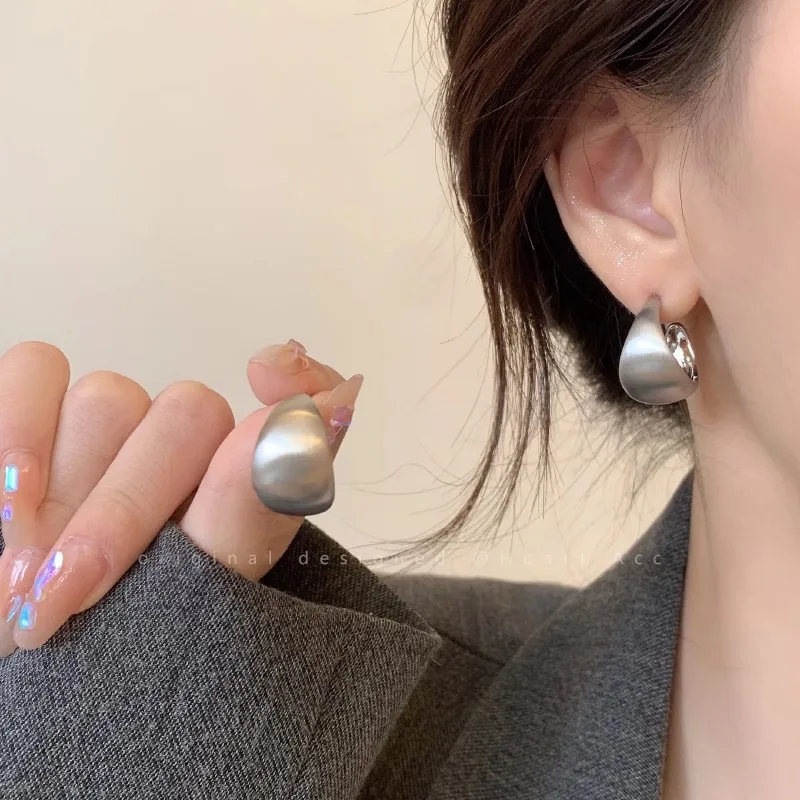 Earrings Geometric Retro Metal Stud with Sterling Silver Post for Women Sophisticated Classy Everyday Outfit Charm Jewelry