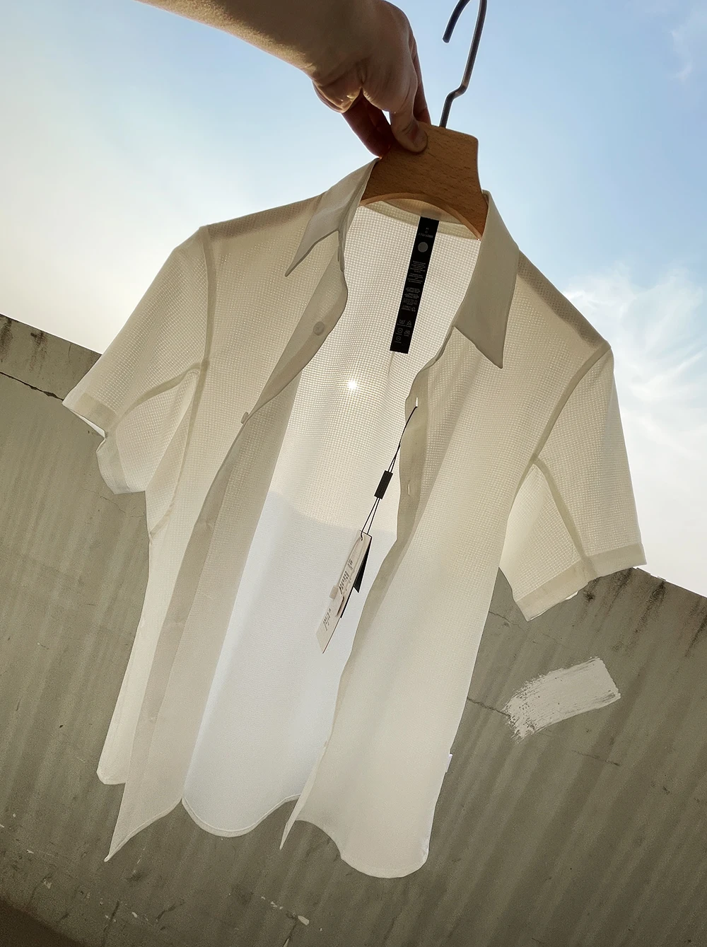 

Мужская летняя повседневная спортивная футболка серии LU Traveler: дышащая, быстросохнущая, эластичная, для активного отдыха, модная